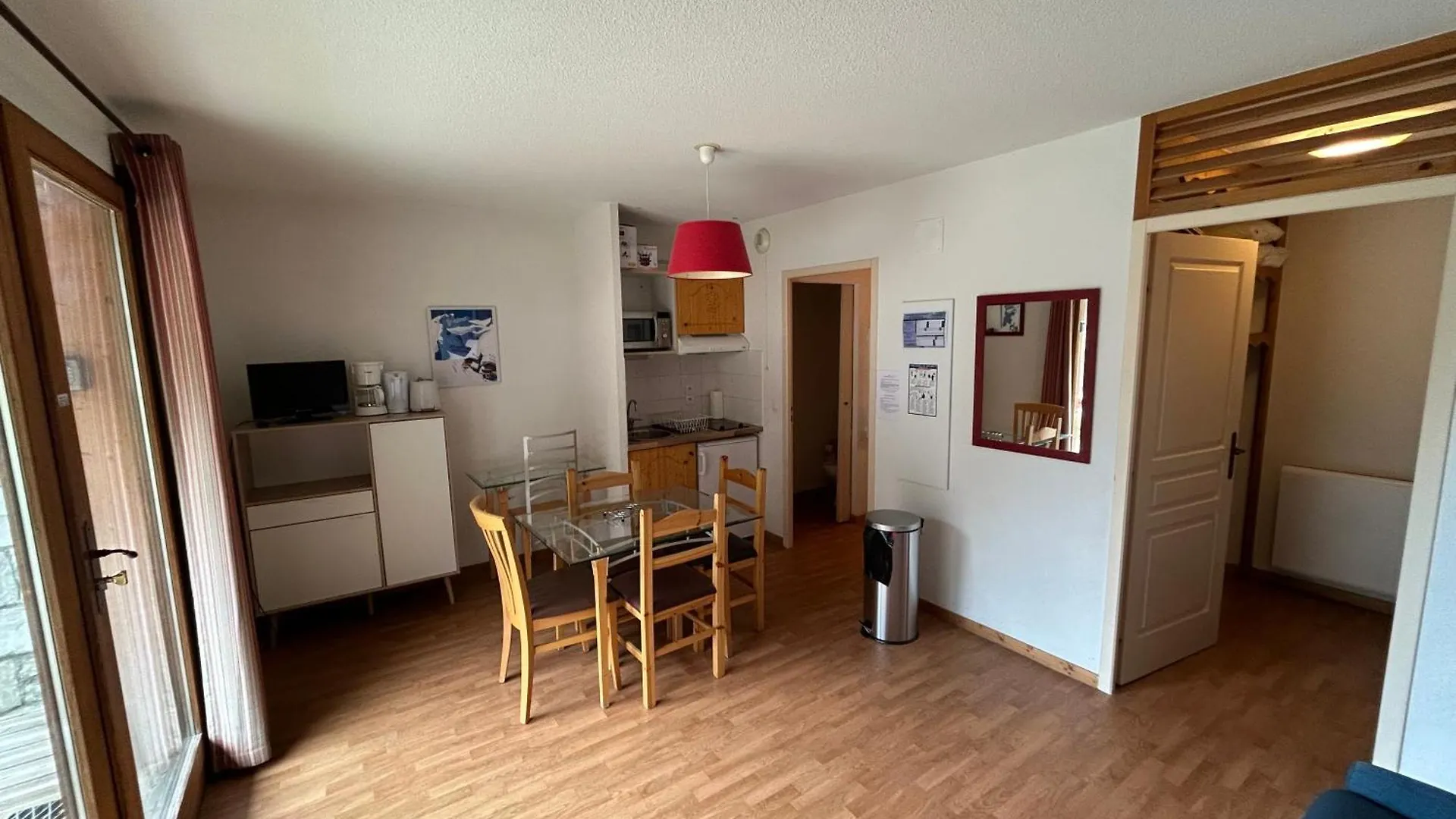 Studio Orelle 3 Vallees - Spa & Piscine - Apt 004 France